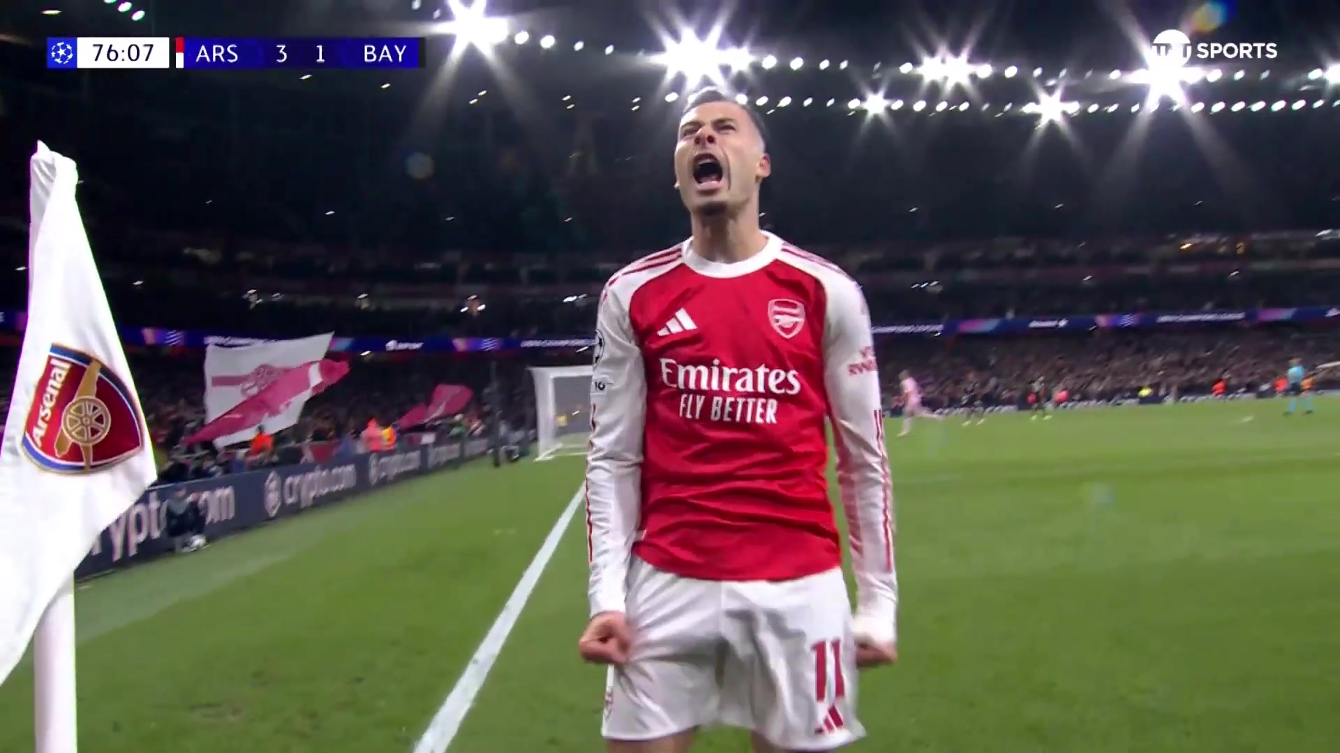 【集锦】欧冠-诺伊尔超巨失误马丁内利破门 阿森纳3-1力克拜仁