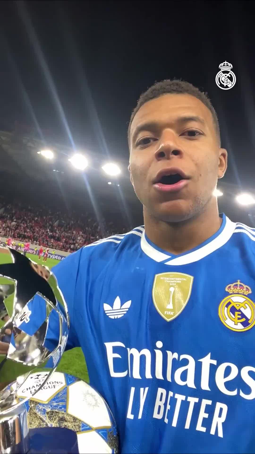 [今日球员视频]原来疯狂星期➡️四的四是大四➡️喜的四