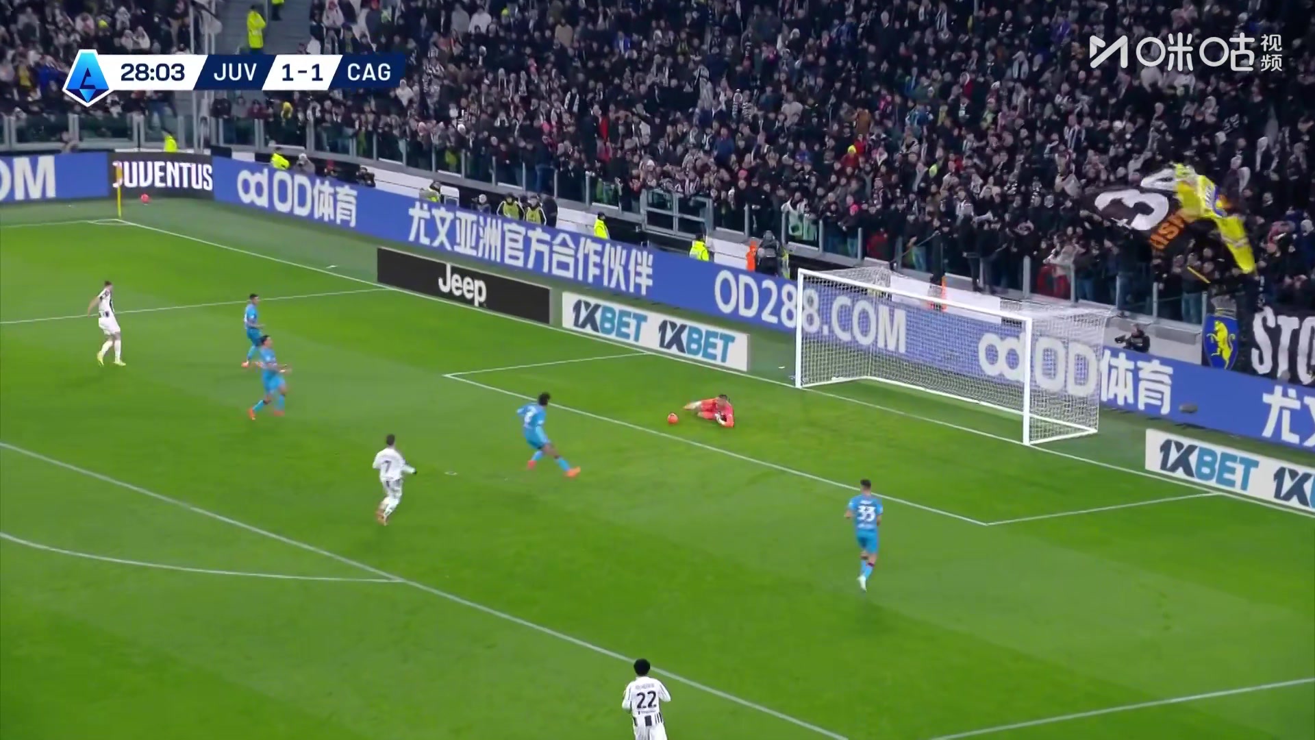 愿无大碍！弗拉霍维奇推射被扑后受伤被换下