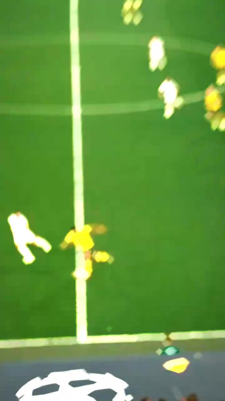 场均一个暴力超车！名场面：阿德耶米这球给桑乔看滑到了！