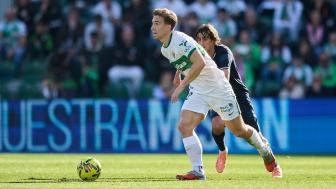 西甲-拉法米尔双响 埃尔切3-0完胜赫罗纳