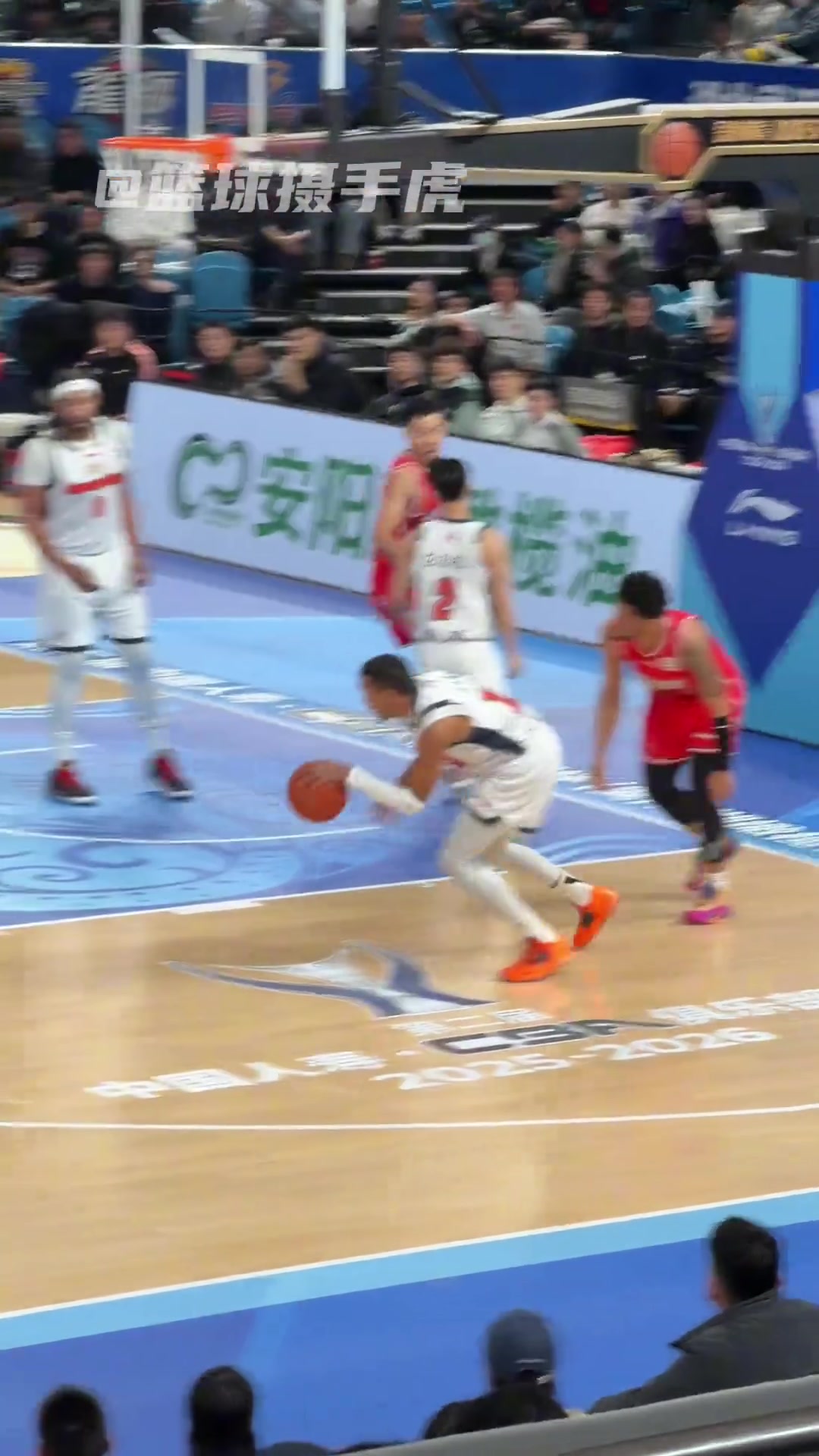 “18岁的王洪泽有点年轻杜指导的感觉了”