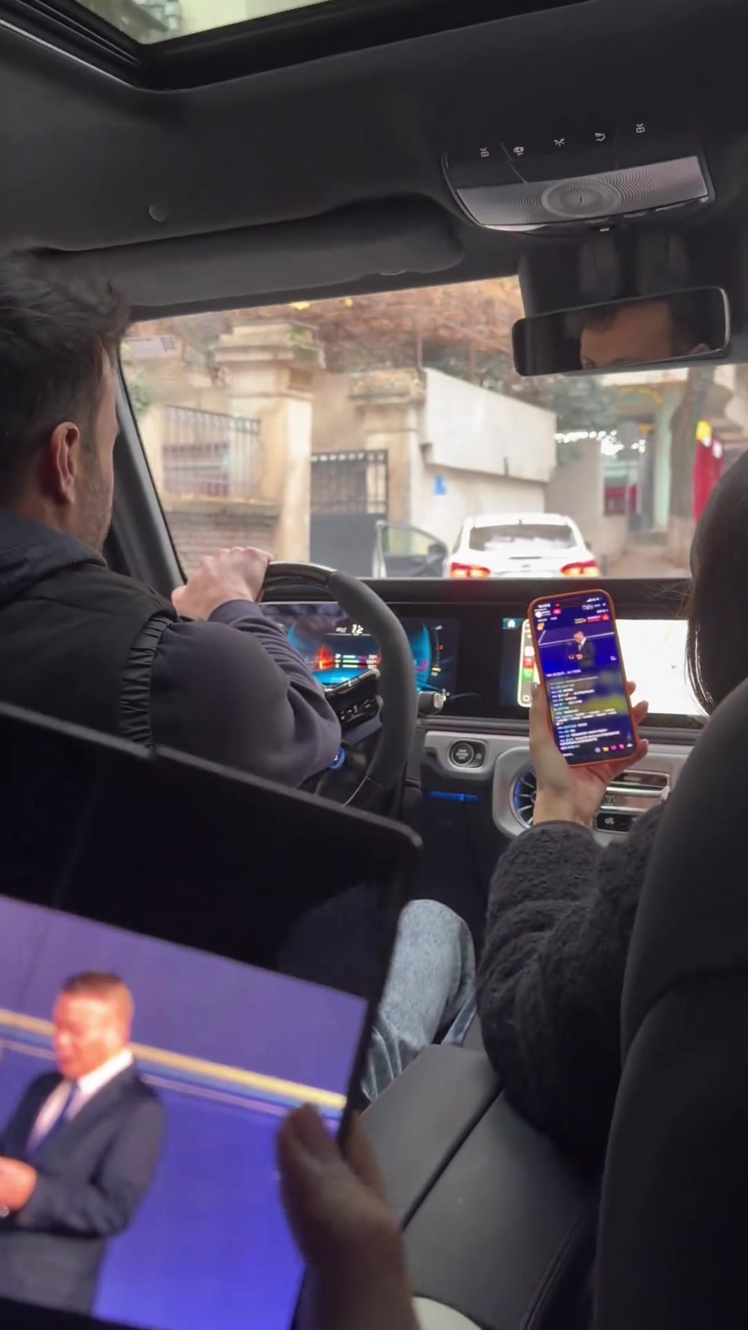 瓦科社媒发布：感谢中超联赛颁发MVP奖项，我非常珍视这份荣誉