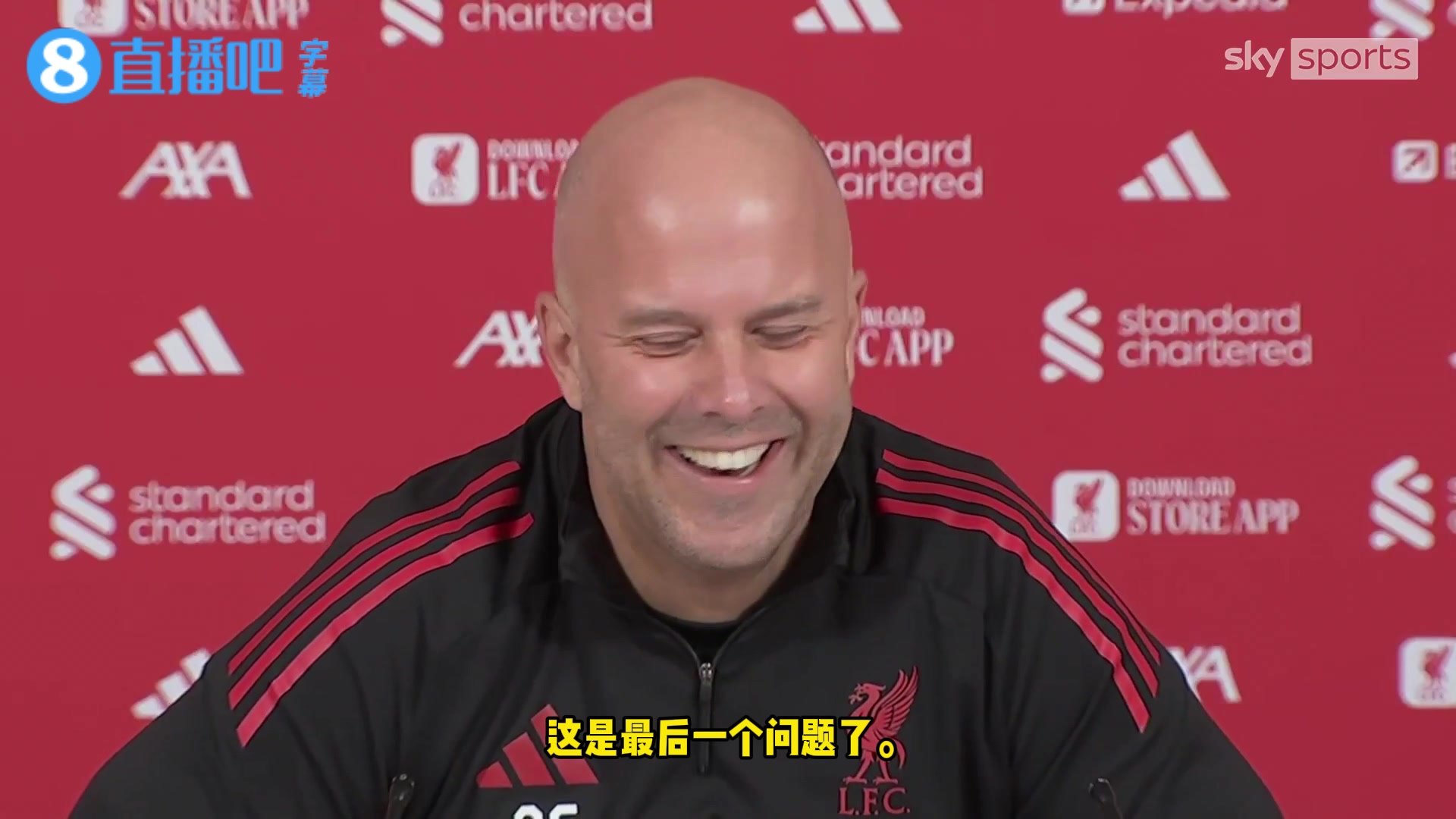 [英超]记者不断追问是否收到萨拉赫道歉，斯洛特直接被整笑了