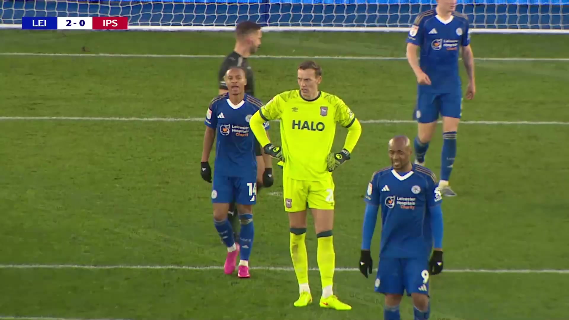 【超清集锦】超远神仙⭐球！莱斯特城球员伊萨哈库中场无敌⬆️吊