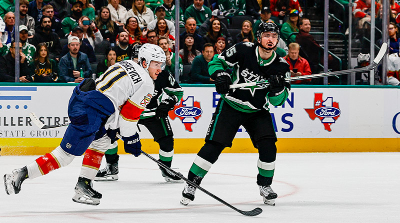 12月14日NHL常规赛 佛罗里达美洲豹 4 - 0 达拉斯星 全场集锦