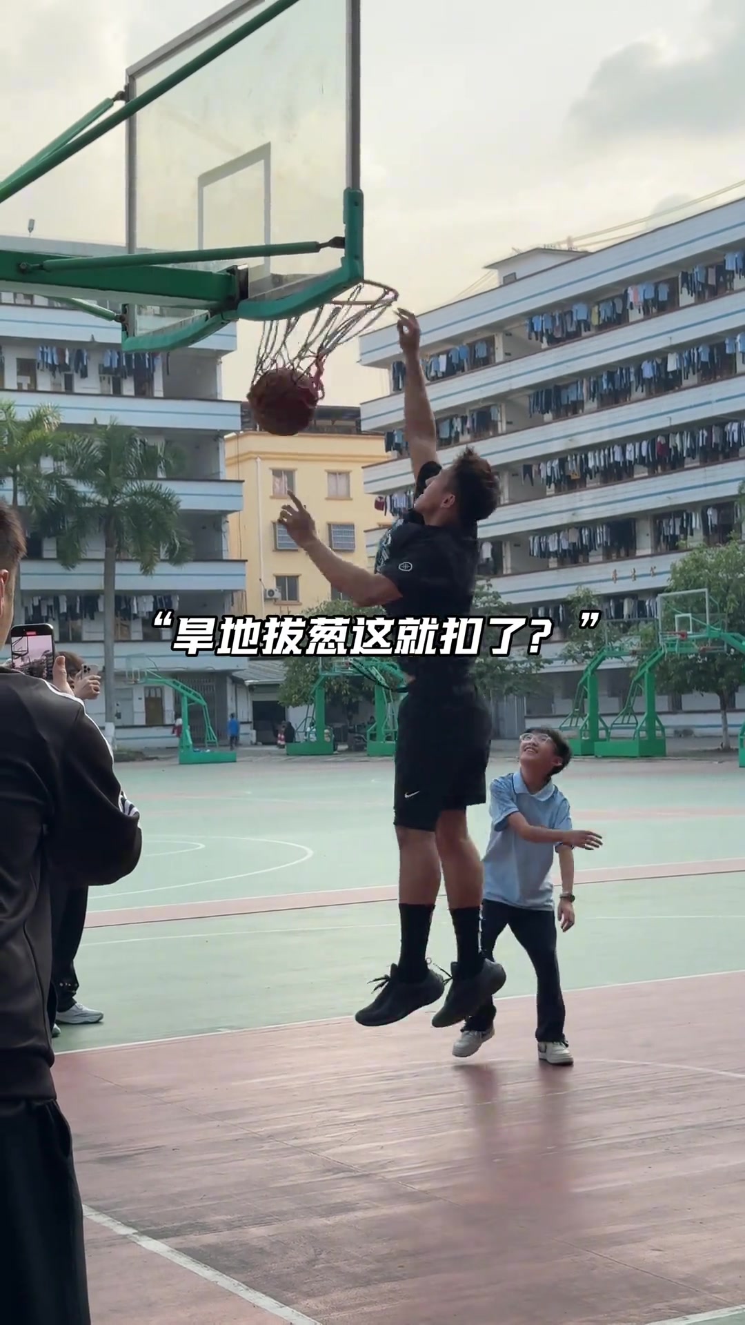 [你怎么看？]广西版未来之妞！未来可期！！！