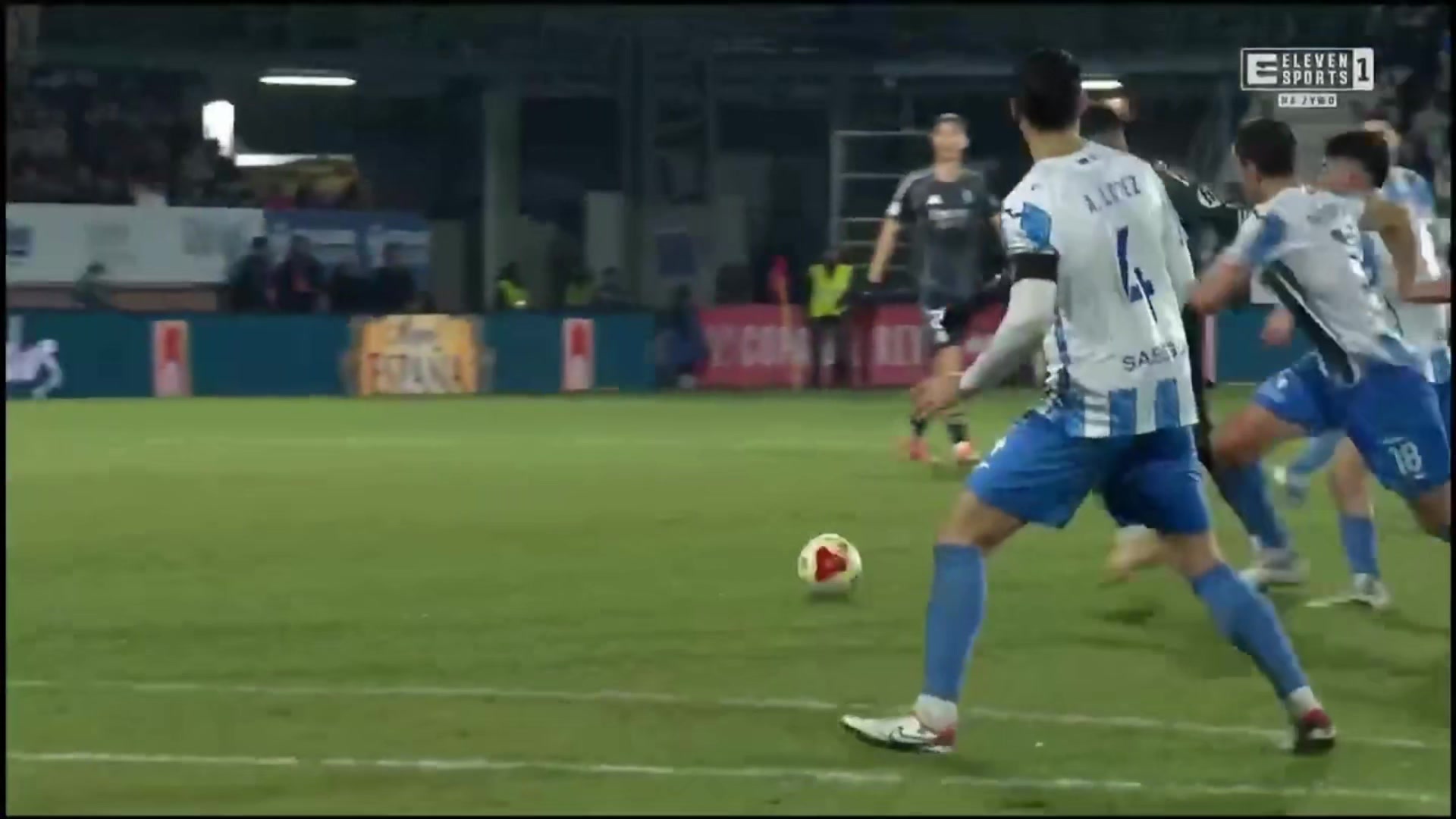 距C罗纪录只差1球!姆巴佩远射破门,皇马3-1领先塔拉维亚 距C罗纪录只差1球!姆巴佩远射破门,皇马3-1领先塔拉维亚