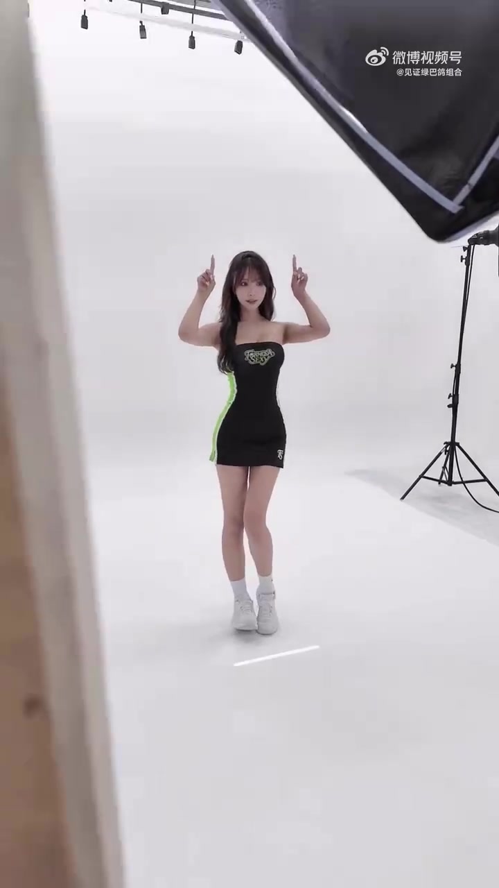 [NBA]三上悠亚应援中国台湾篮球联赛的啦啦队，这收视率该暴涨了吧？