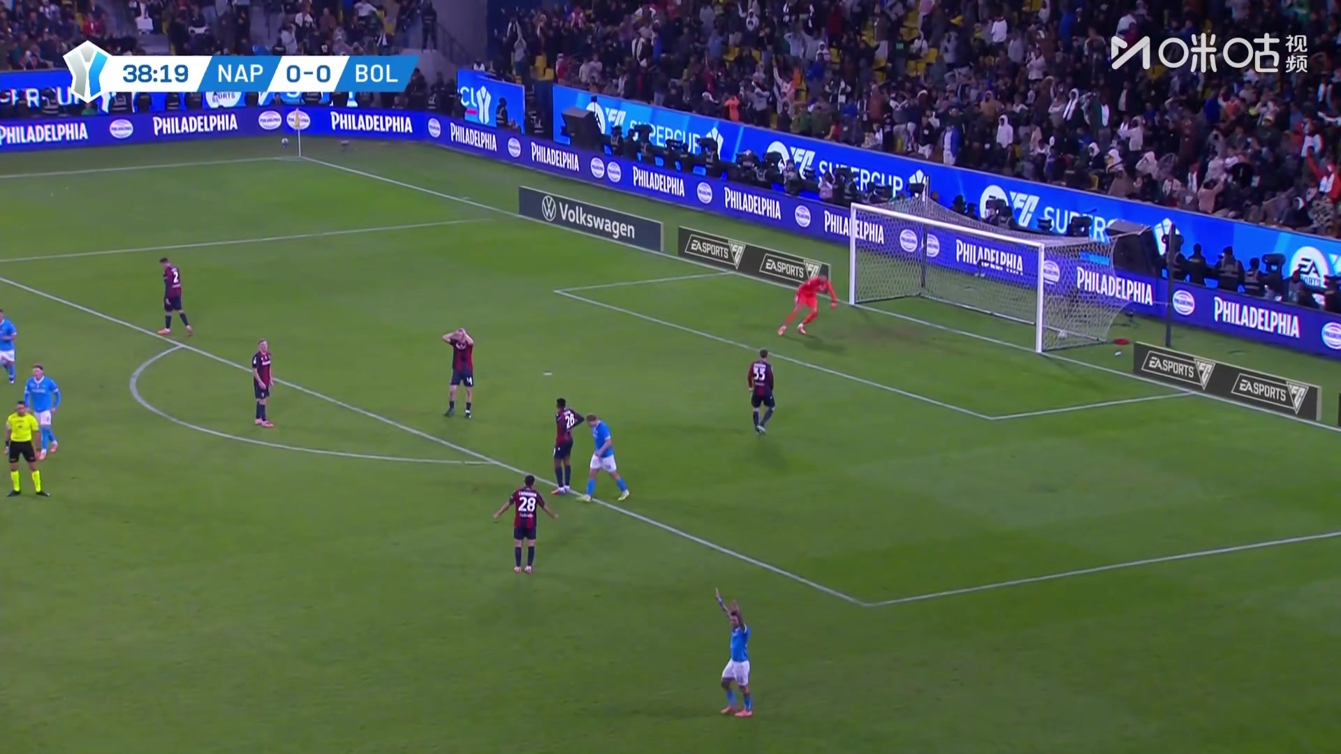 圆月弯刀！内雷斯内切摆脱后轰出无解世界波，那不勒斯1-0领先