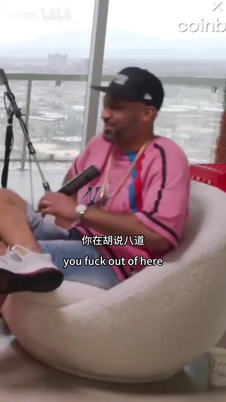 [有道理嘛?]瓜哥有点搞！獭兔和詹姆斯单挑谁会赢？安东尼：詹