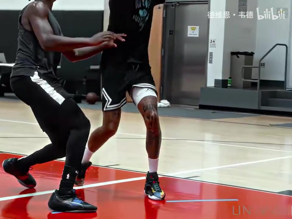 【体育头条】本赛季归来依然能带队争冠？一起来欣赏塔图姆的进攻