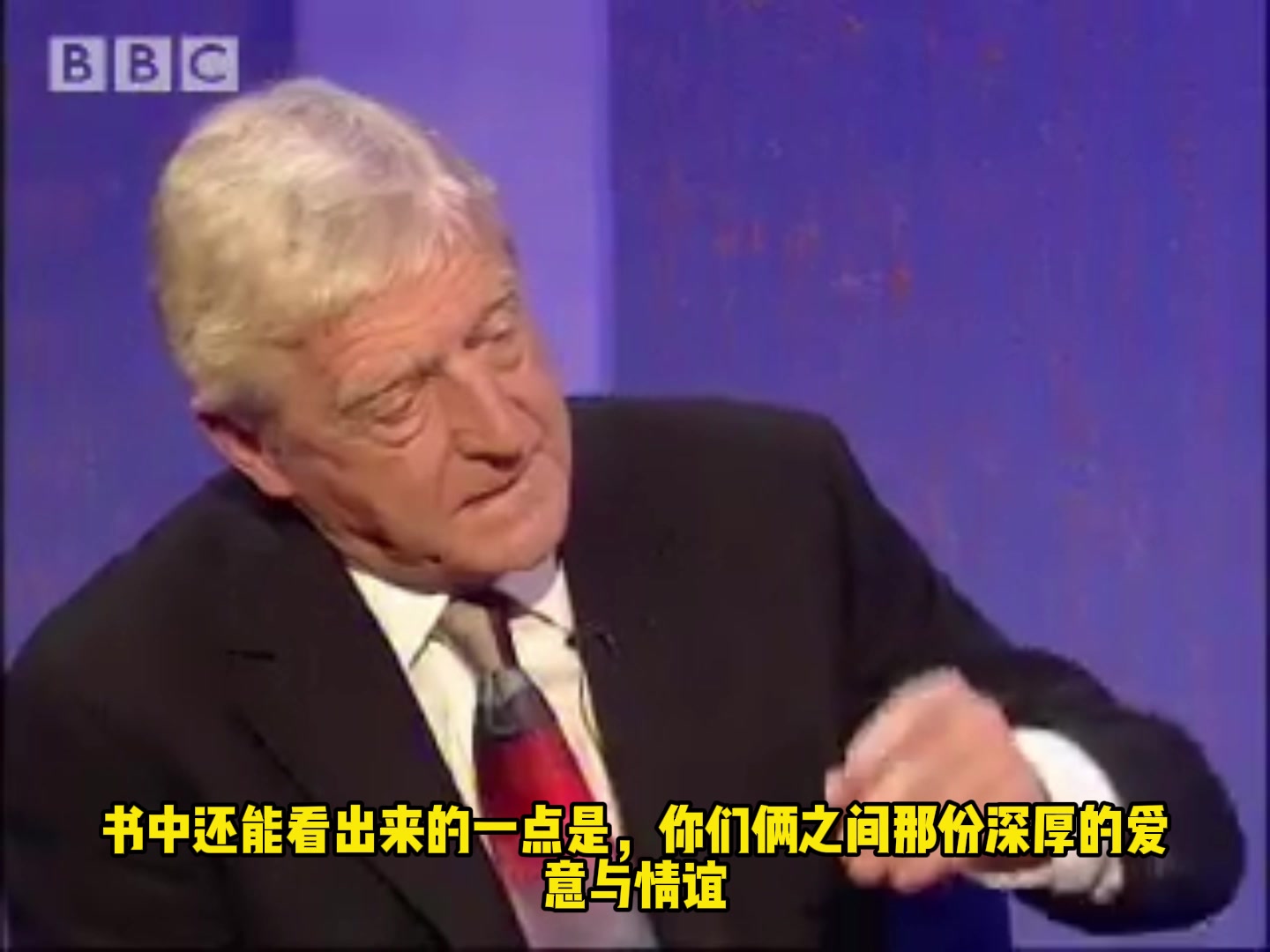 【法甲】这就是爱情❤️！年轻小贝谈维多利亚：一见倾心，怦然心动