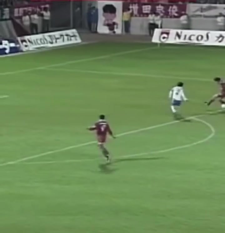 [视频/集锦]看湿了！这就是我们热爱足球的原因！莱昂纳多的代表进球！