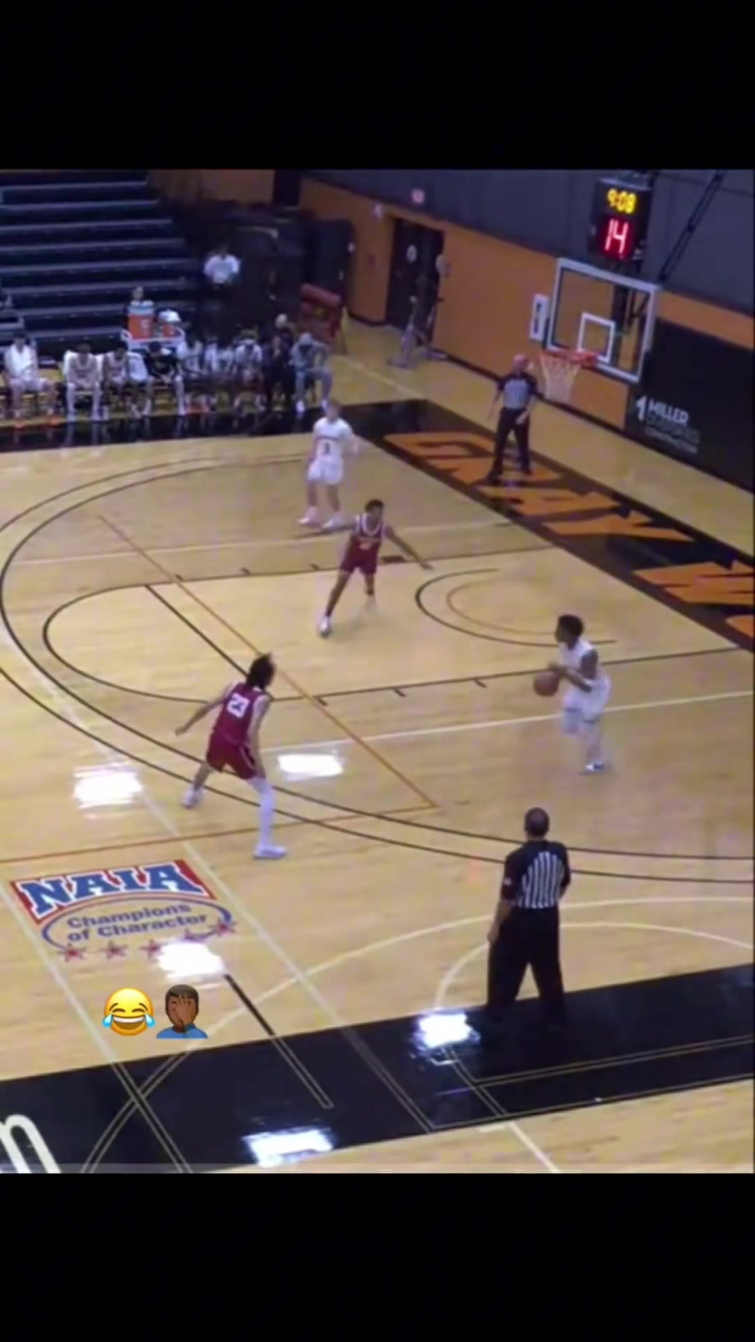 【NBA】红色23在干吗卧底？好一个史诗级假动作