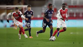 法甲-苏尔克双响塔利亚菲科两助攻 里昂客场3-1十人摩纳哥