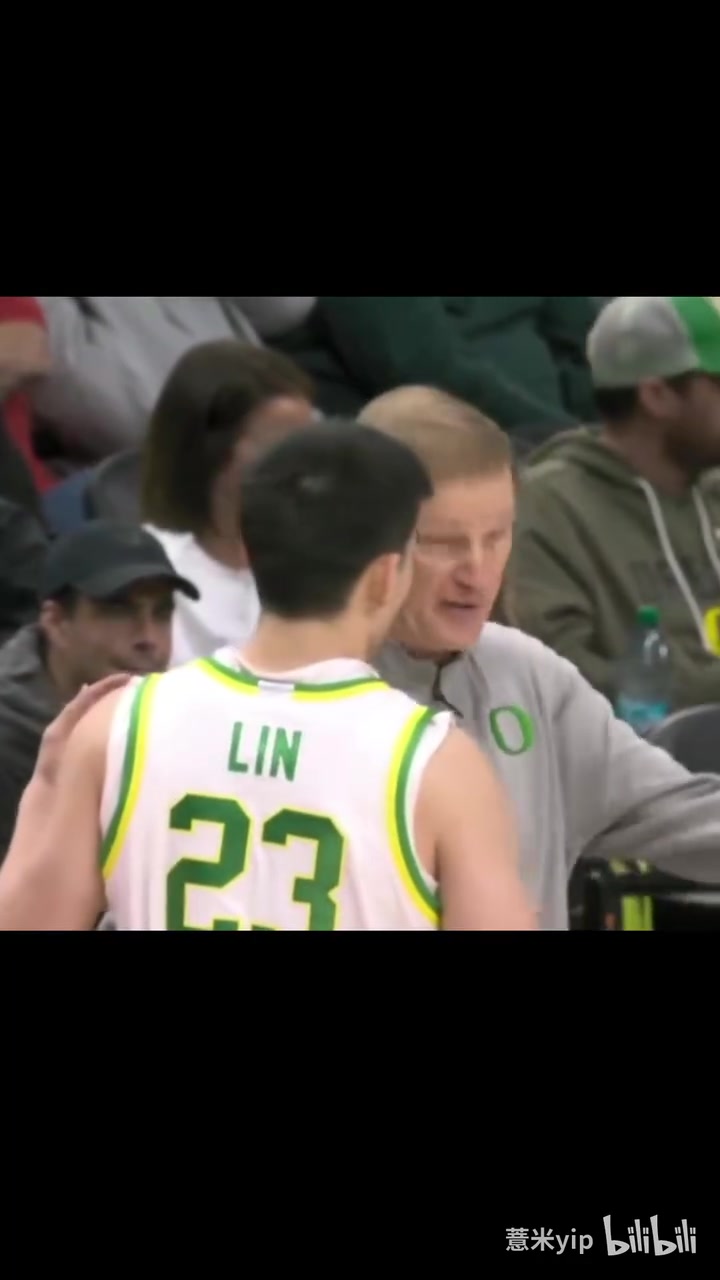 【比赛回放】❗真正的师徒！比赛中俄勒冈教练细心指导林葳的时刻