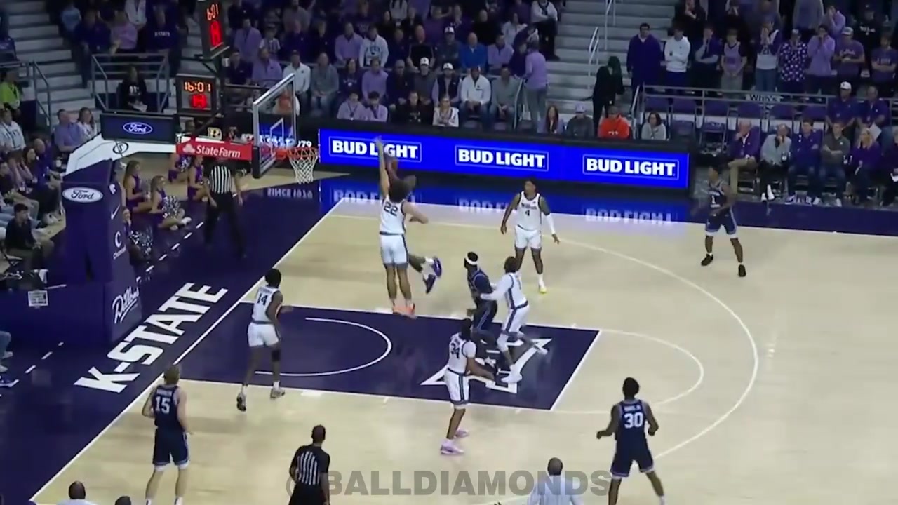 【球迷看点】潜力侧翼开发手！状元热门AJ迪班萨最新比赛砍下2