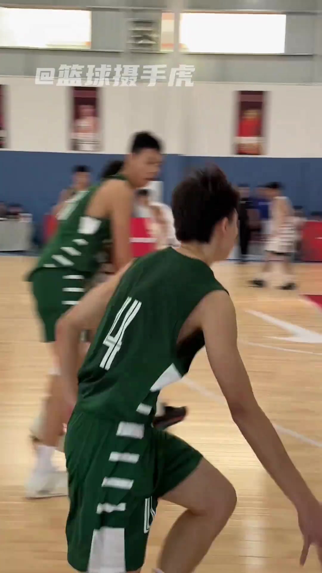 [篮球]这就是你说的文弱书生？