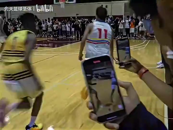 [精彩剪辑]本以为你会是一代鹰王！吹杨当年的野球比赛！场下VJ还很青涩！