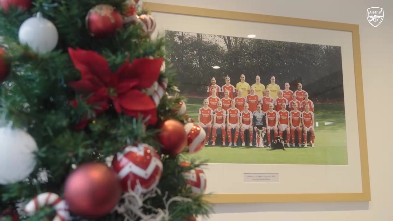 [推荐视频]进厂！斯米拉加盟阿森纳幕后花絮！颜值更上一层楼！