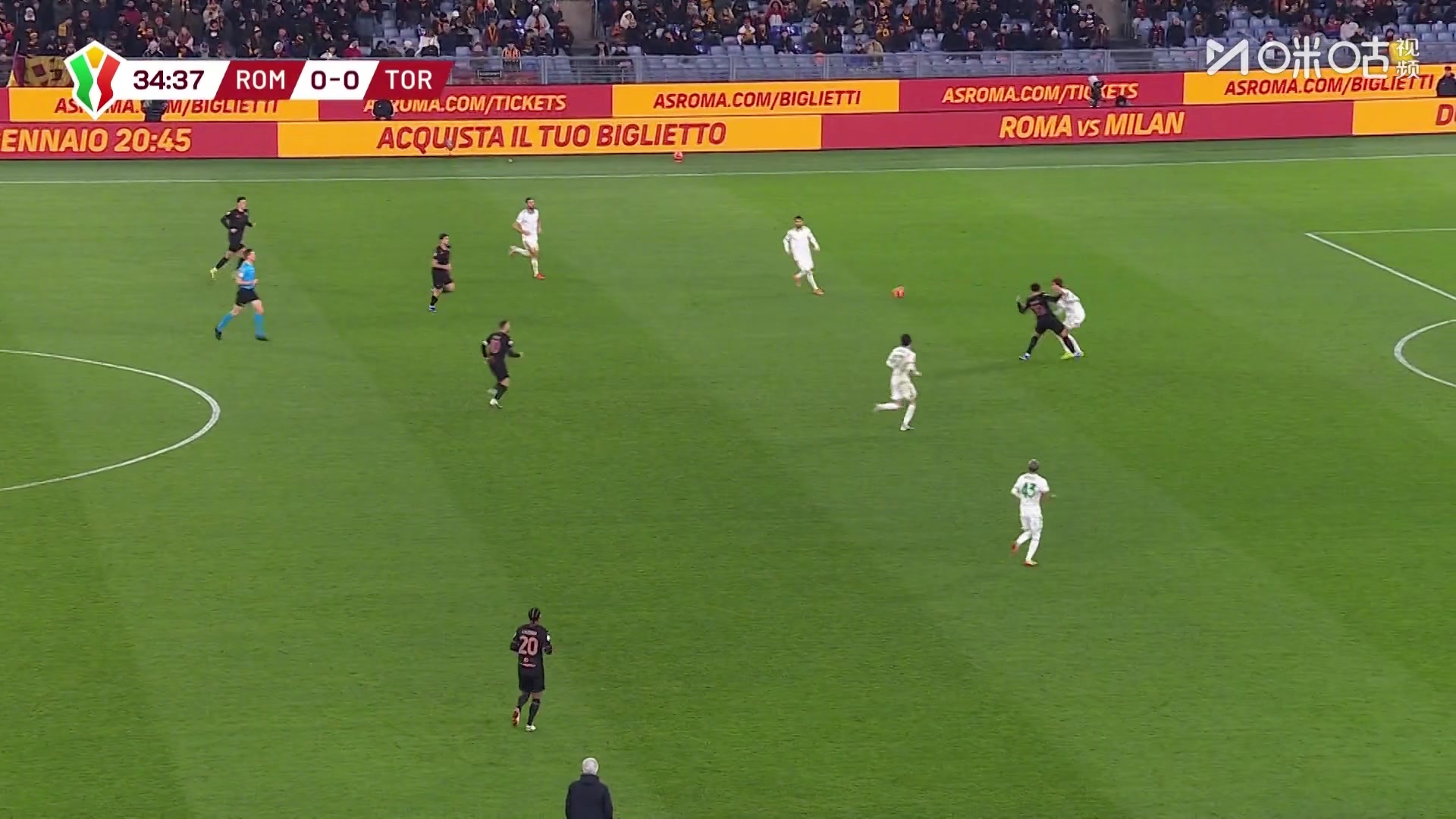 一气呵成！亚当斯停球后直接抽射打入死角