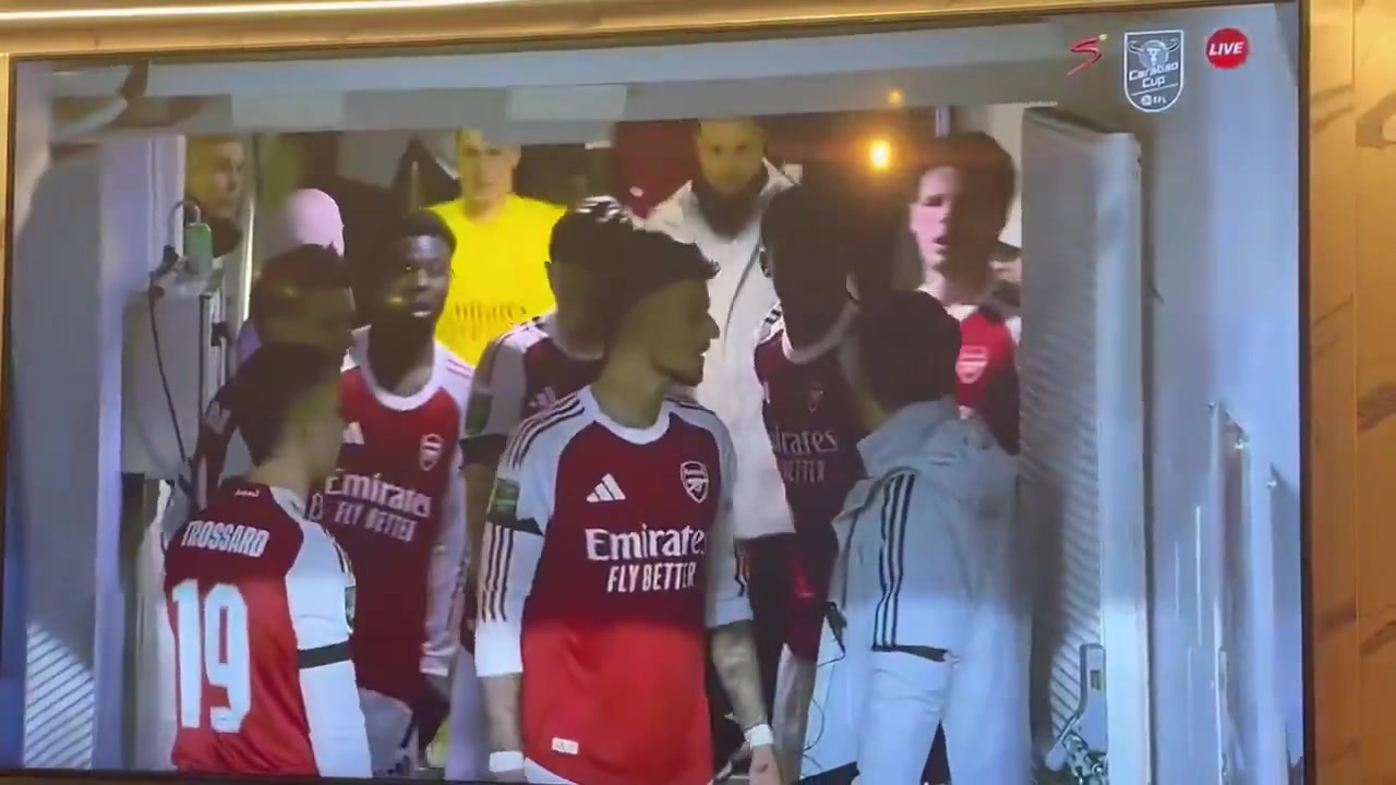 [推荐视频]赖斯与助教争吵“根本不知道在说些什么”，赖斯被换