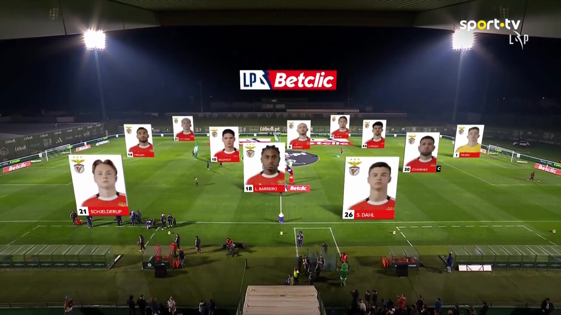 【集锦】葡超-巴雷罗破门 本菲卡2-0里奥阿维联赛18场不败