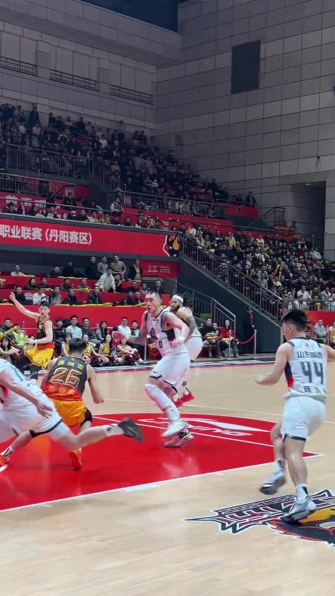 [今日视频]你们要的老六最后一波控场运球来了！