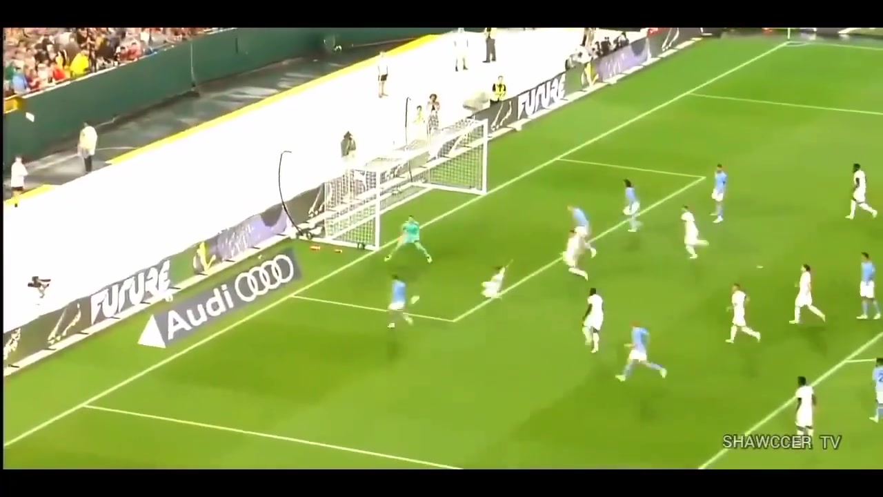 【今日赛事高光】刚来就✌️征服了球迷！哈兰德✨刚加盟✌️曼城