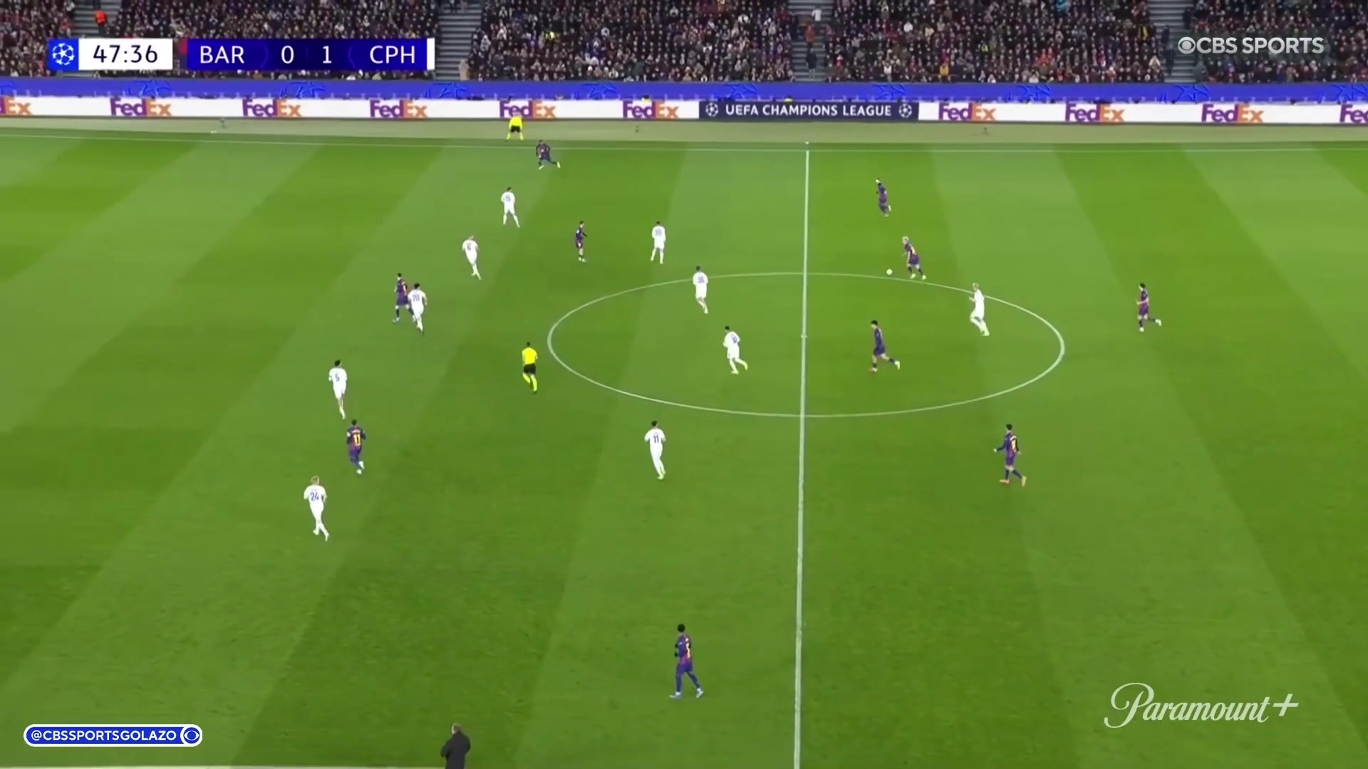 下半场开场闪击！亚马尔无私助攻莱万扳平比分