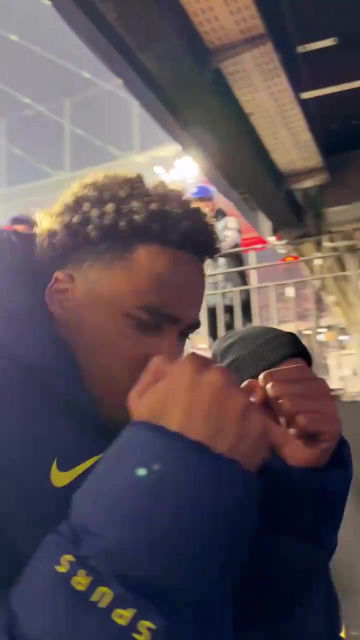 【视频/集锦】外战内行！热刺球员从德意志银行公园快乐下班