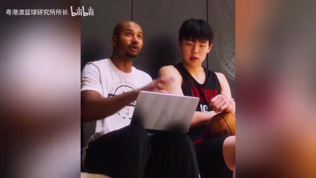 [视频]里斯赛季报销！开拓者发布球队在纽约训练备战视频！