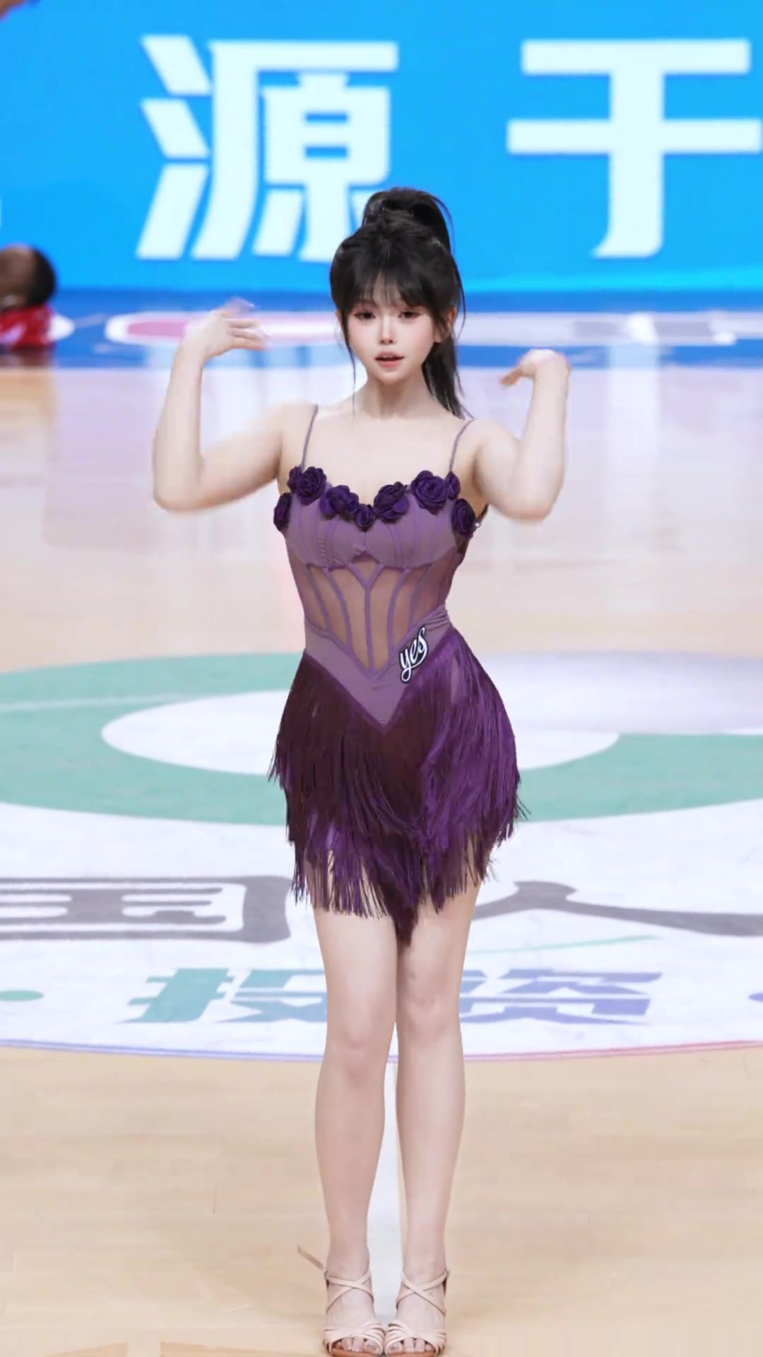 【快速回放】同曦啦啦队美女小姐姐✨，这是童颜吗？ ❕