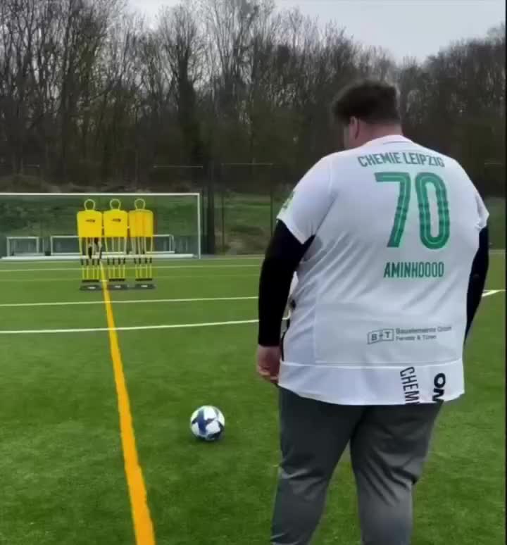 [视频/集锦]“给这位球员取个名字，不带胖”