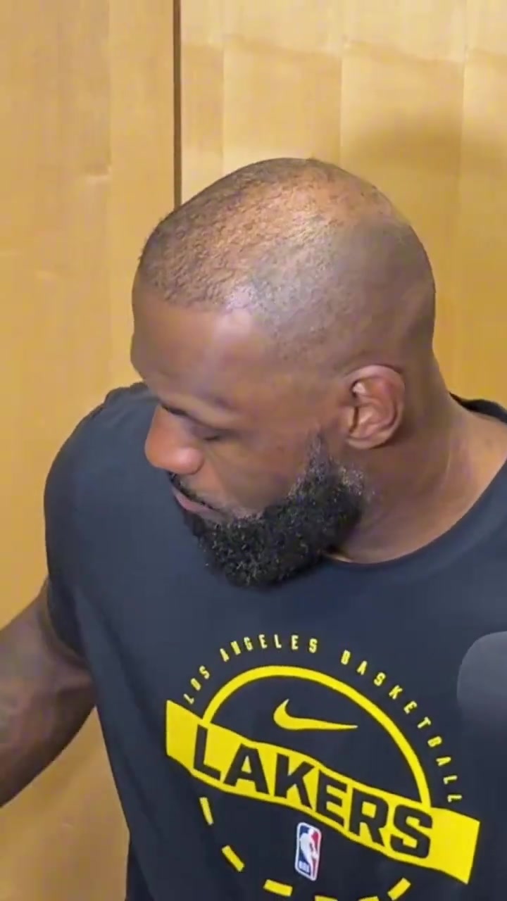 【湖人】老詹赛后谈入选全明星：感谢教练和球迷，努力总是会有回