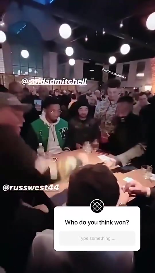 【NBA】如今成队友！昔日名场面：哈登、米切尔、威少一起打牌！