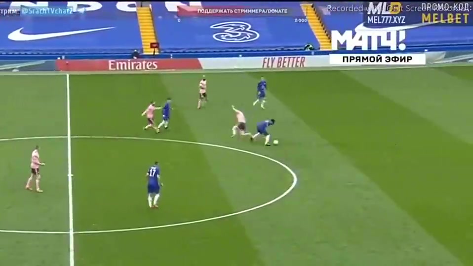 中超前锋们胆怯了吗？祖马这吨位直接扛飞对手