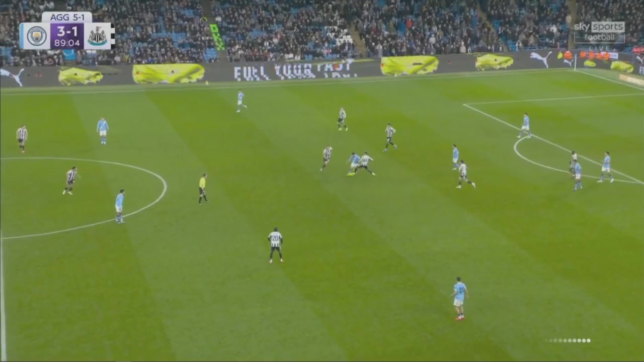 [有道理嘛?]挥洒自如！谢尔基上演连续过人好戏！