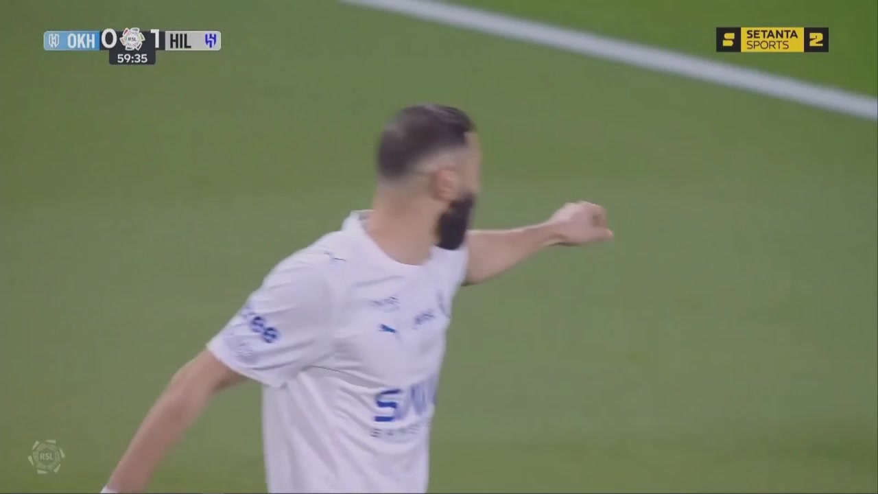 首秀梅开二度！本泽马推射破门双响！马尔科姆倒三角助攻！