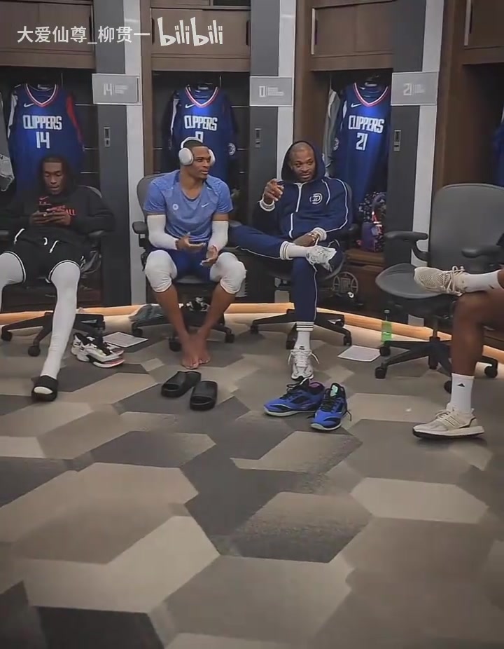 【有道理嘛?】转眼间两年半过去了！回顾哈登和塔克刚到快船时和