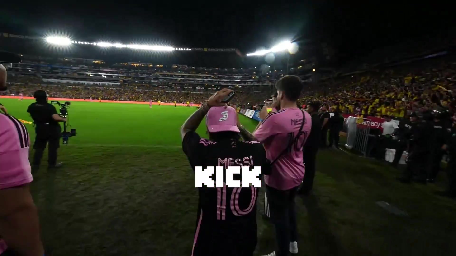 哥伦比亚主播现场看梅西攻破对手球门的反应：不敢相信我的眼！