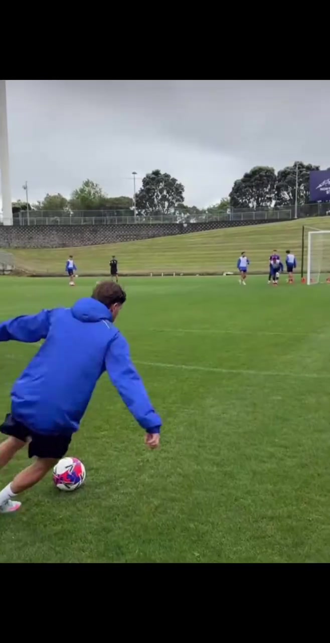 【推荐】基本功！一起来看职业队的3打2训练，这个强度你觉得如何？