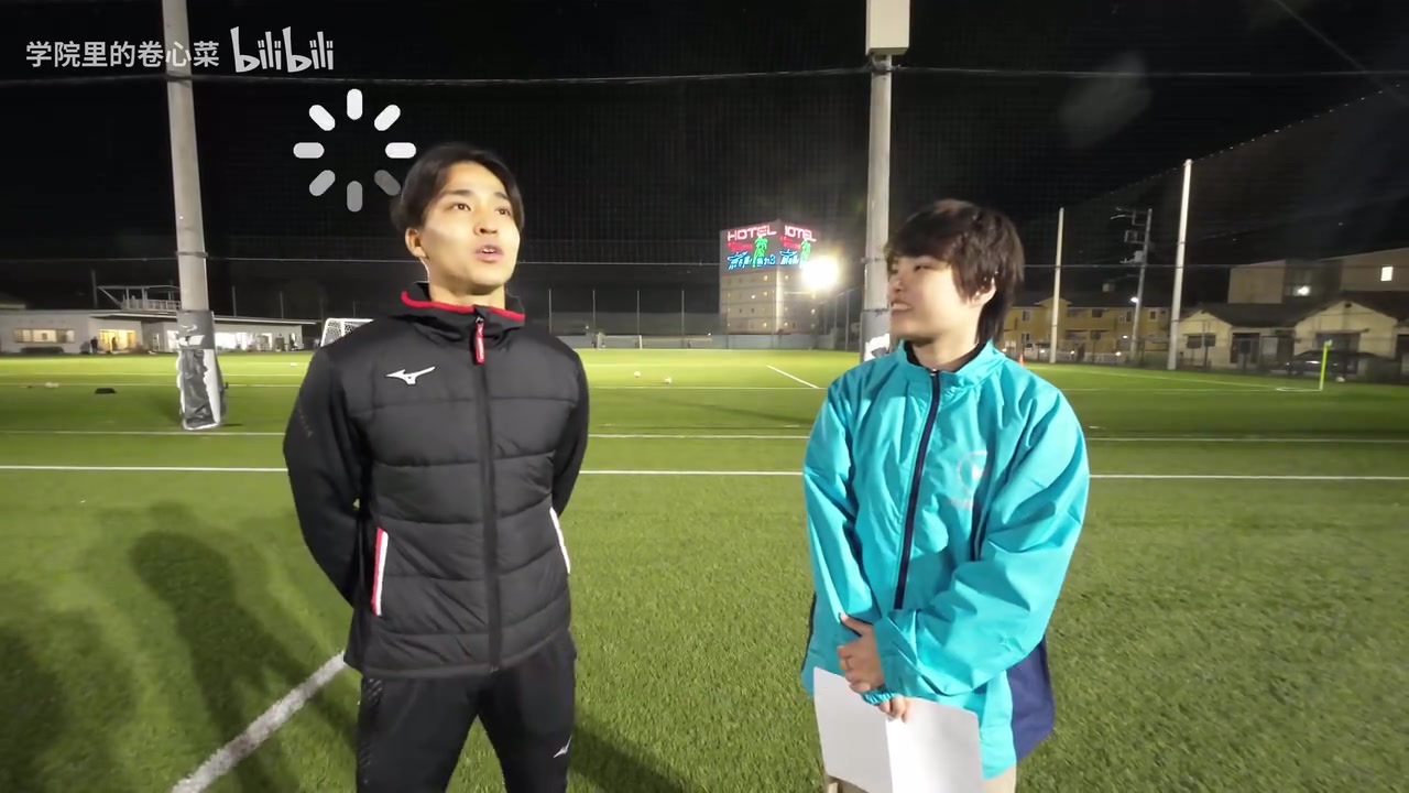 【攻防剪辑】博主采访了日本职业球员广泽灯喜，并询问：对国足有