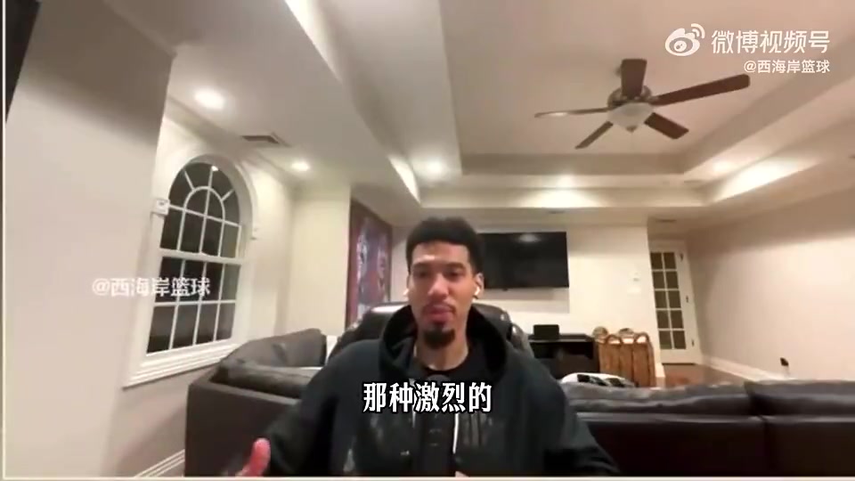 【赛事瞬间】铁林曾言：建议NBA学冰球允✌️许打架！必有斯图