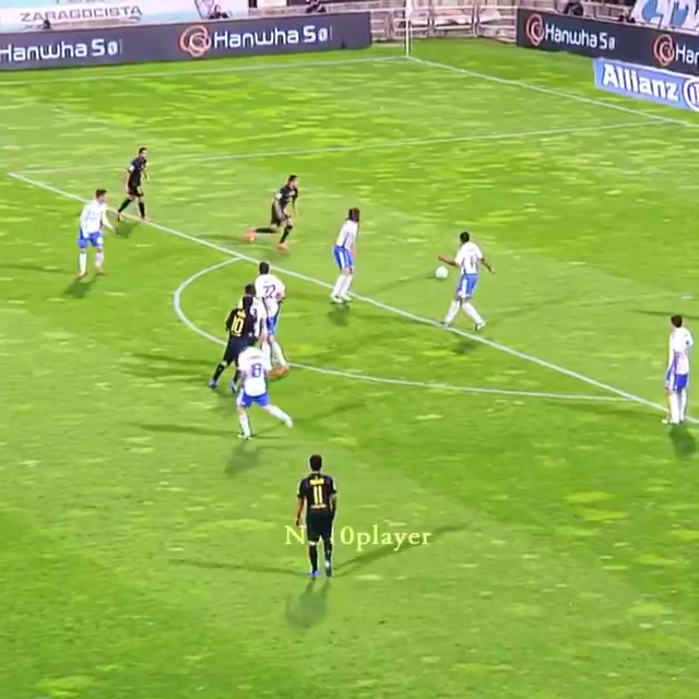 国外网友：对我来说，这是梅西最被低估的一次传球