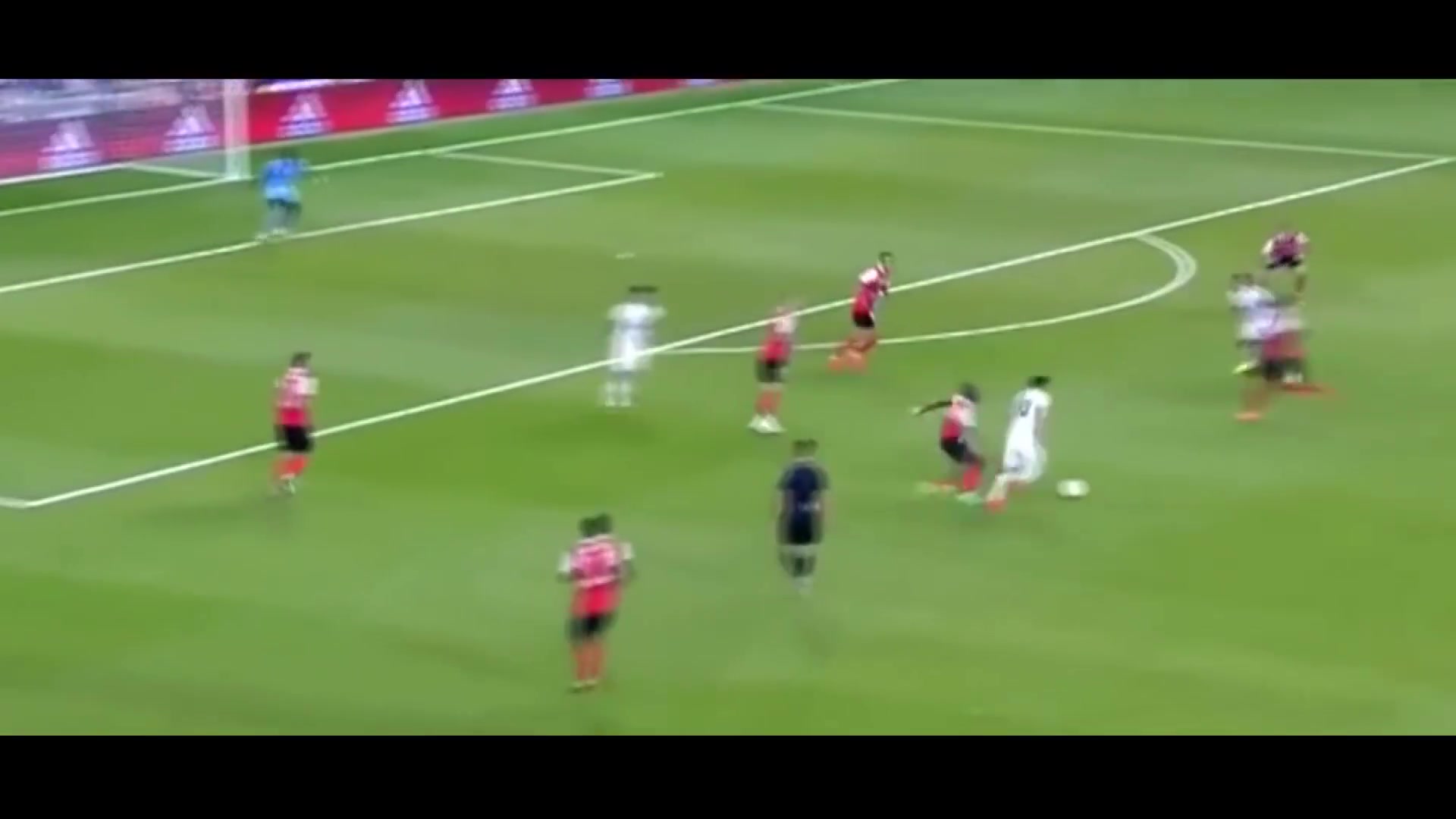 【关键镜头回放】优雅稳定！莫德里奇出神✨入化的全能中场技巧！