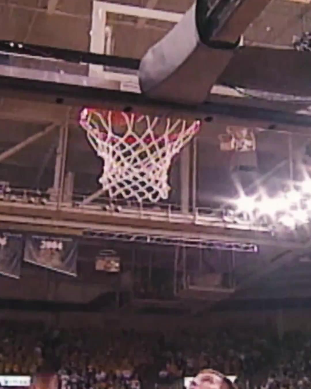 【赛事剪辑】那时候真青涩呀！维克森林大学发布视频，❕致敬队史