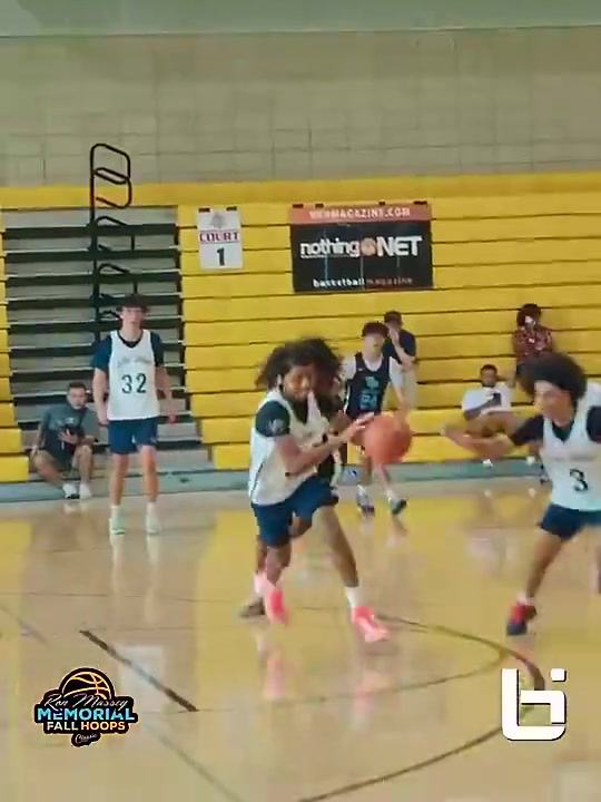 【雷霆】希望能接过父亲衣钵！保罗儿子16岁1米85已超父亲！