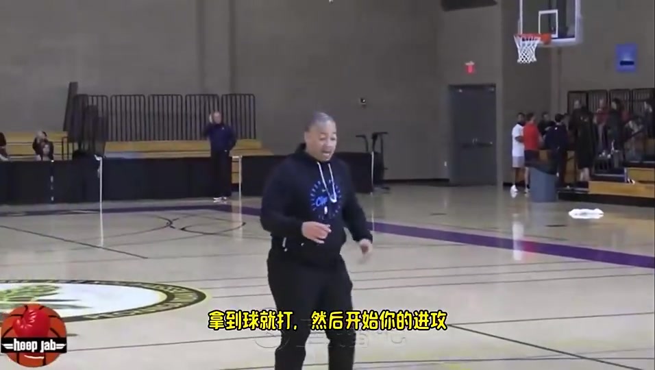 [热点剪辑]泰伦·卢训练曾隔空喷保罗“去TM的C❗P”，❗拿球执行战术